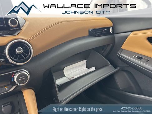 Used 2022 Nissan Sentra SV w/ SV Premium Package image 24