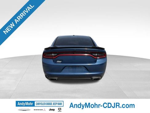 Used 2020 Dodge Charger SXT w/ Blacktop Package RWD image 6