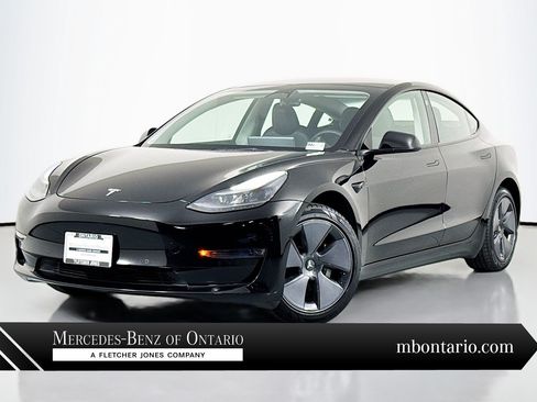 Used 2022 Tesla Model 3 RWD image 1