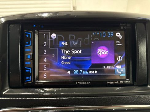 Used 2016 Dodge Grand Caravan SXT FWD image 23