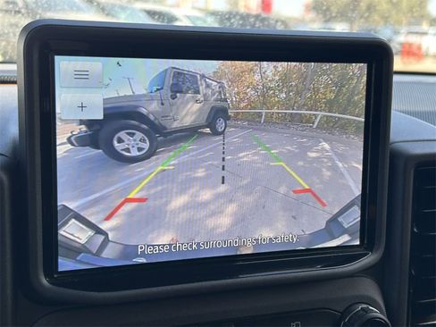 Used 2022 Ford Bronco Sport Badlands image 32