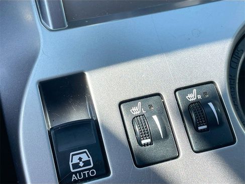 Used 2023 Toyota 4Runner SR5 Premium image 19