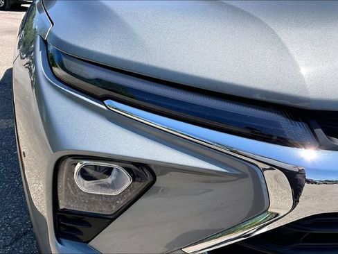 Certified 2025 Chevrolet TrailBlazer LT AWD/4WD image 28