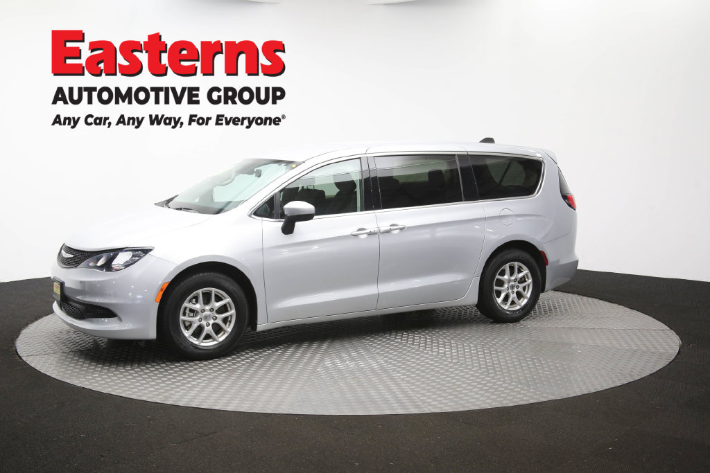 Used 2023 Chrysler Voyager LX FWD image 60