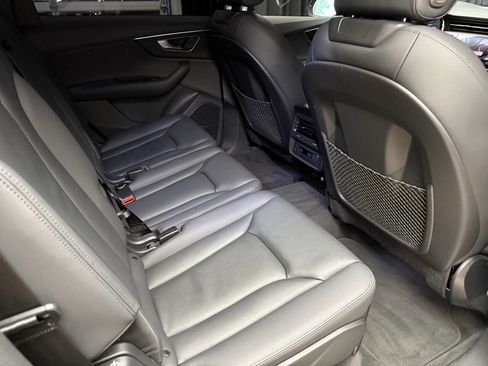 Used 2023 Audi Q7 2.0T Premium Plus w/ Premium Plus Package image 21