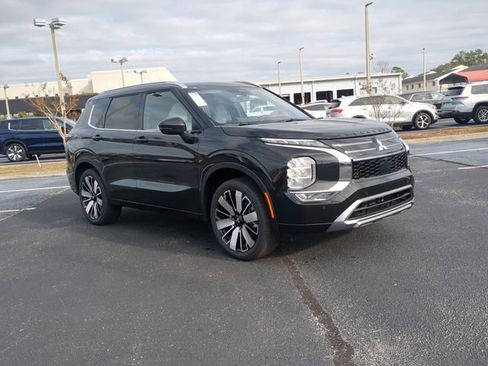 New 2025 Mitsubishi Outlander SEL image 8