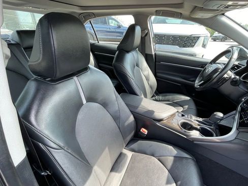 Used 2024 Toyota Camry XSE FWD image 29