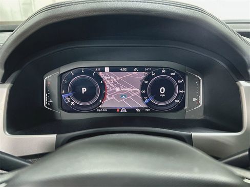 Used 2022 Volkswagen Atlas Cross Sport SEL R-Line image 17