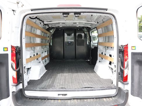 Used 2024 Ford Transit 250 Low Roof w/ Exterior Upgrade Package image 14