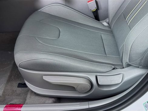 New 2026 Hyundai Elantra Sport FWD image 29