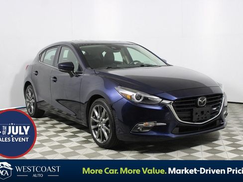 Used 2018 MAZDA MAZDA3 Grand Touring w/ Premium Equipment Package FWD image 1