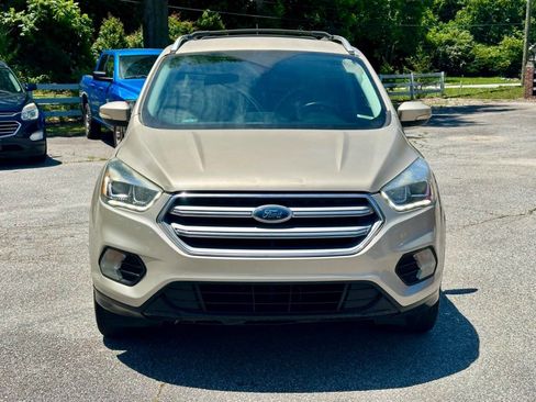 Used 2017 Ford Escape Titanium FWD image 2