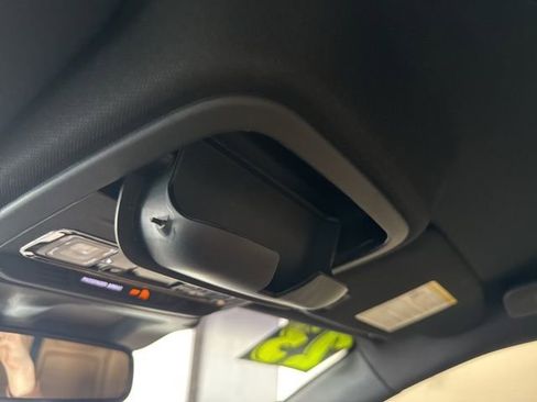 Used 2023 Lincoln Corsair Reserve image 50