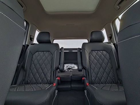 New 2026 Volkswagen Atlas SEL Premium R-Line AWD/4WD image 29