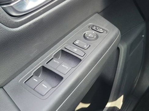 Certified 2025 Honda CR-V EX image 20