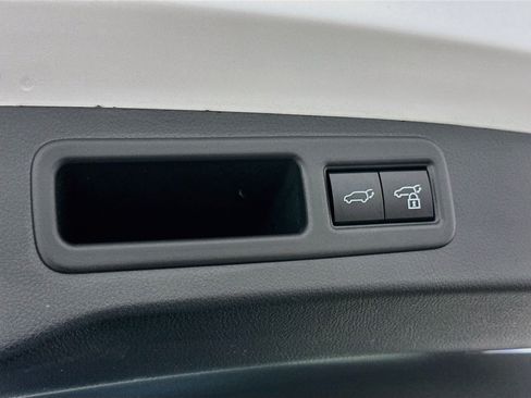 Used 2023 Lexus RX 350 AWD w/ Cold Area Package image 31