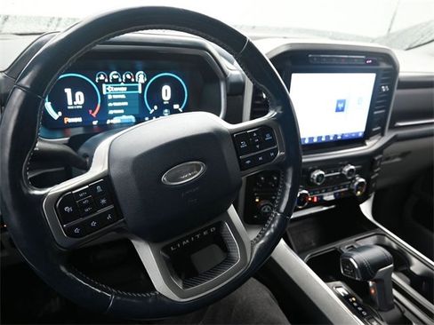 Used 2022 Ford F150 Limited image 13