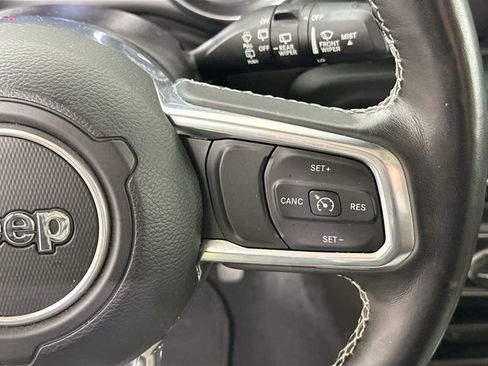 Used 2023 Jeep Wrangler Unlimited Sahara w/ Cold Weather Group image 23