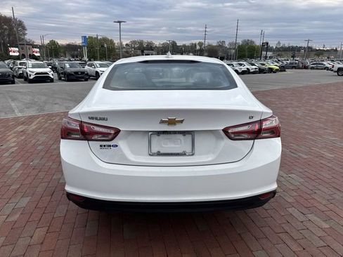 Used 2022 Chevrolet Malibu LT image 13