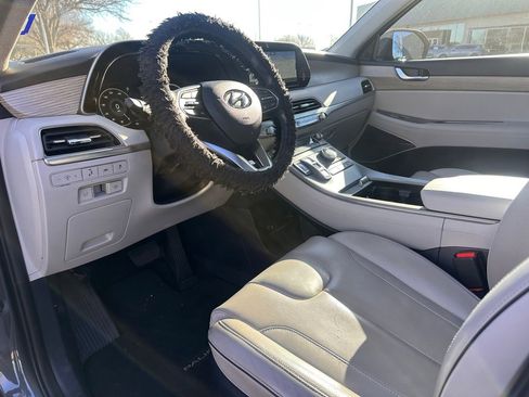 Used 2022 Hyundai Palisade Limited image 25