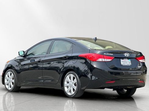 Used 2013 Hyundai Elantra Limited w/ Technology Pkg image 5