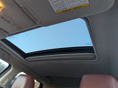 Used 2014 Nissan Juke SV image 14