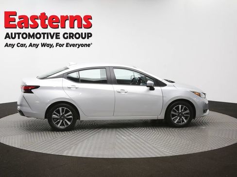 Used 2025 Nissan Versa SV FWD image 44
