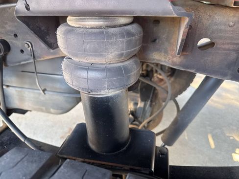 Used 2005 Ford F250 Lariat AWD/4WD image 22