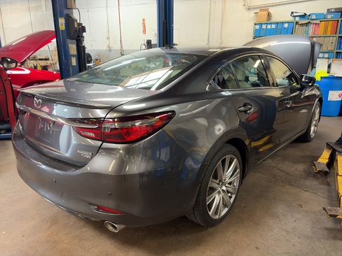 Used 2021 MAZDA MAZDA6 Signature FWD image 1
