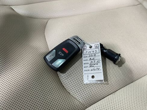 Used 2019 Audi Q7 3.0T Premium Plus w/ Premium Plus Package image 40