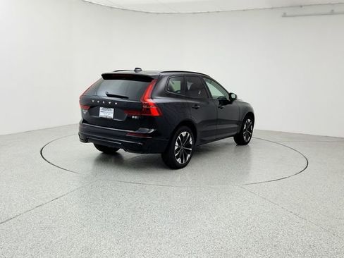 New 2026 Volvo XC60 B5 Plus w/ Protection Package Premier image 5