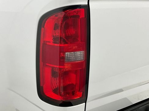 Used 2018 Chevrolet Colorado LT w/ LT Convenience Package image 27