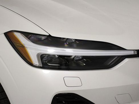 New 2026 Volvo XC60 T8 Ultra w/ Protection Package Premier image 14