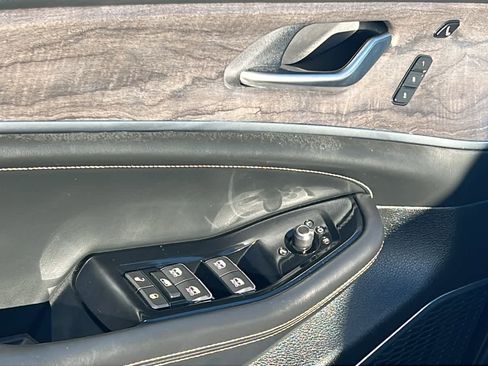 Certified 2023 Jeep Grand Cherokee L Overland w/ Luxury Tech Group IV image 22