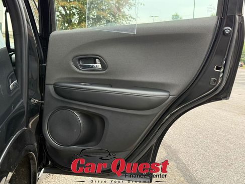 Used 2020 Honda HR-V Sport image 16