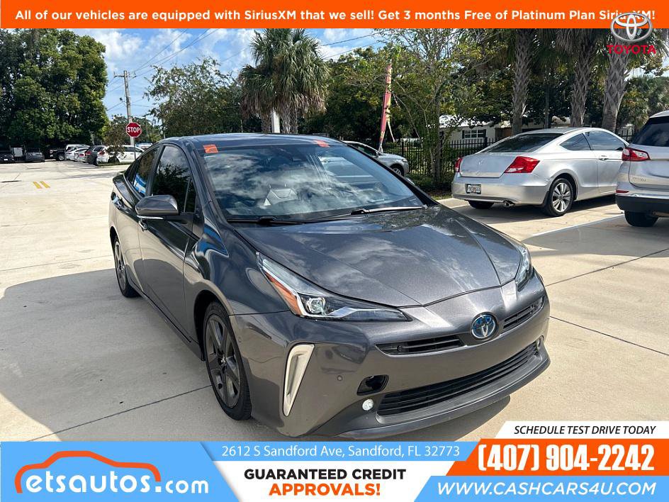 Used 2022 Toyota Prius Limited FWD image 3