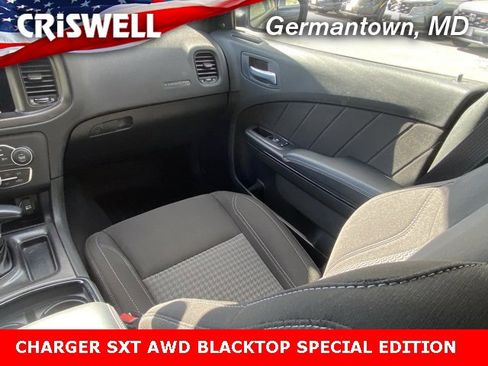 Used 2023 Dodge Charger SXT w/ Blacktop Special Edition image 34