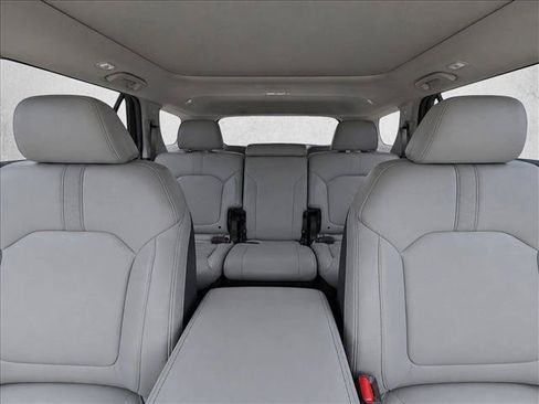Used 2024 Honda Pilot Touring image 14