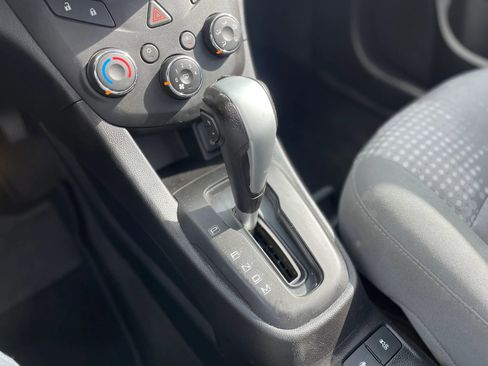 Used 2017 Chevrolet Sonic LS FWD image 13