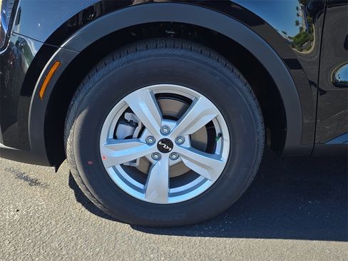 New 2026 Kia Sorento LX image 34