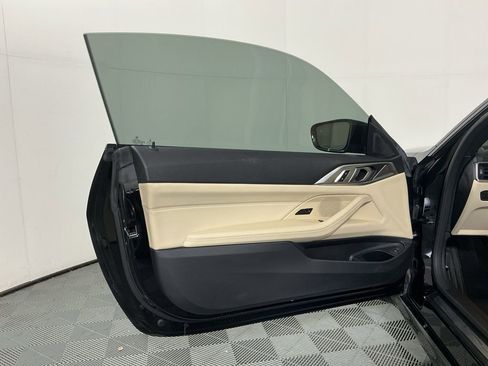 Certified 2022 BMW 430i Coupe w/ Convenience Package RWD image 19