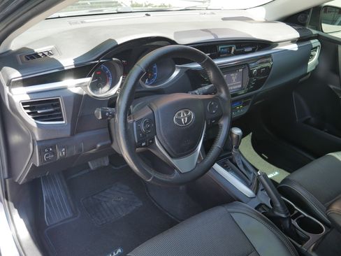 Used 2016 Toyota Corolla S FWD image 4