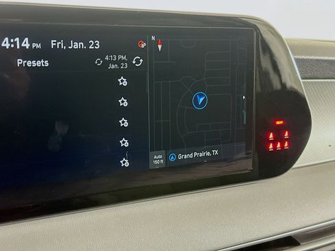 Used 2025 Hyundai Palisade SEL image 21