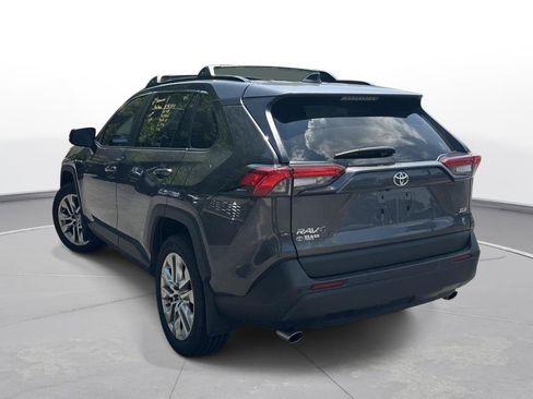 Used 2025 Toyota RAV4 XLE Premium w/ Weather Package FWD image 8