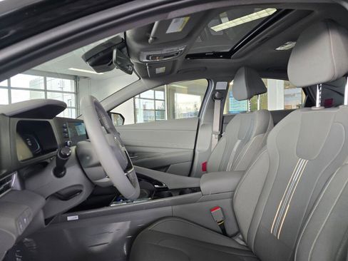 New 2026 Hyundai Elantra SEL Sport image 18