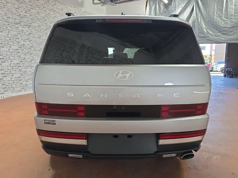 Used 2024 Hyundai Santa Fe Limited FWD image 5