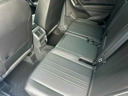 Used 2023 Volkswagen Tiguan SE R-Line FWD image 14