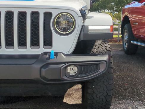 Used 2022 Jeep Wrangler Unlimited Rubicon 4xe w/ Cold Weather Group image 11