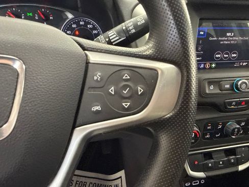 Used 2023 GMC Terrain SLE w/ Driver Convenience Package AWD/4WD image 28