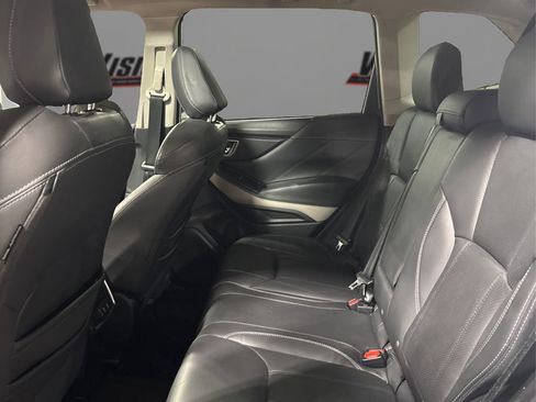 Used 2022 Subaru Forester Limited AWD/4WD image 10
